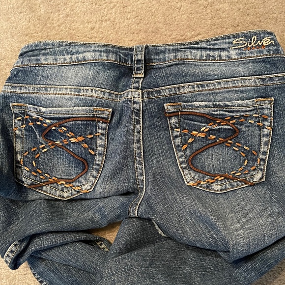 SILVER JEANS Brand “Frances” Capri Size 28 - Picture 1 of 5